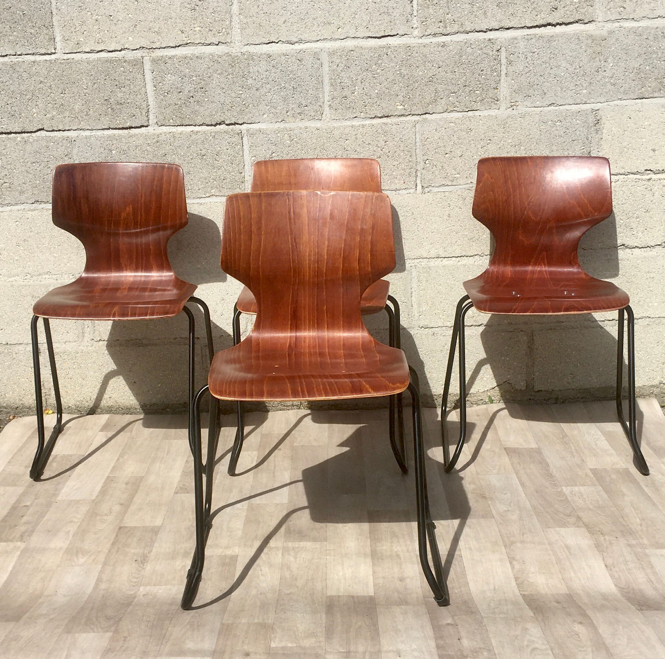 Set of 6 vintage sled chairs