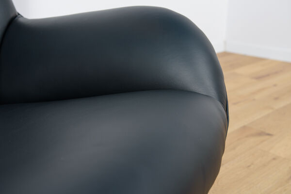 Fauteuil ML 214 avec ottoman par Illum Wikkelsø pour Mikael Laursen 1960s