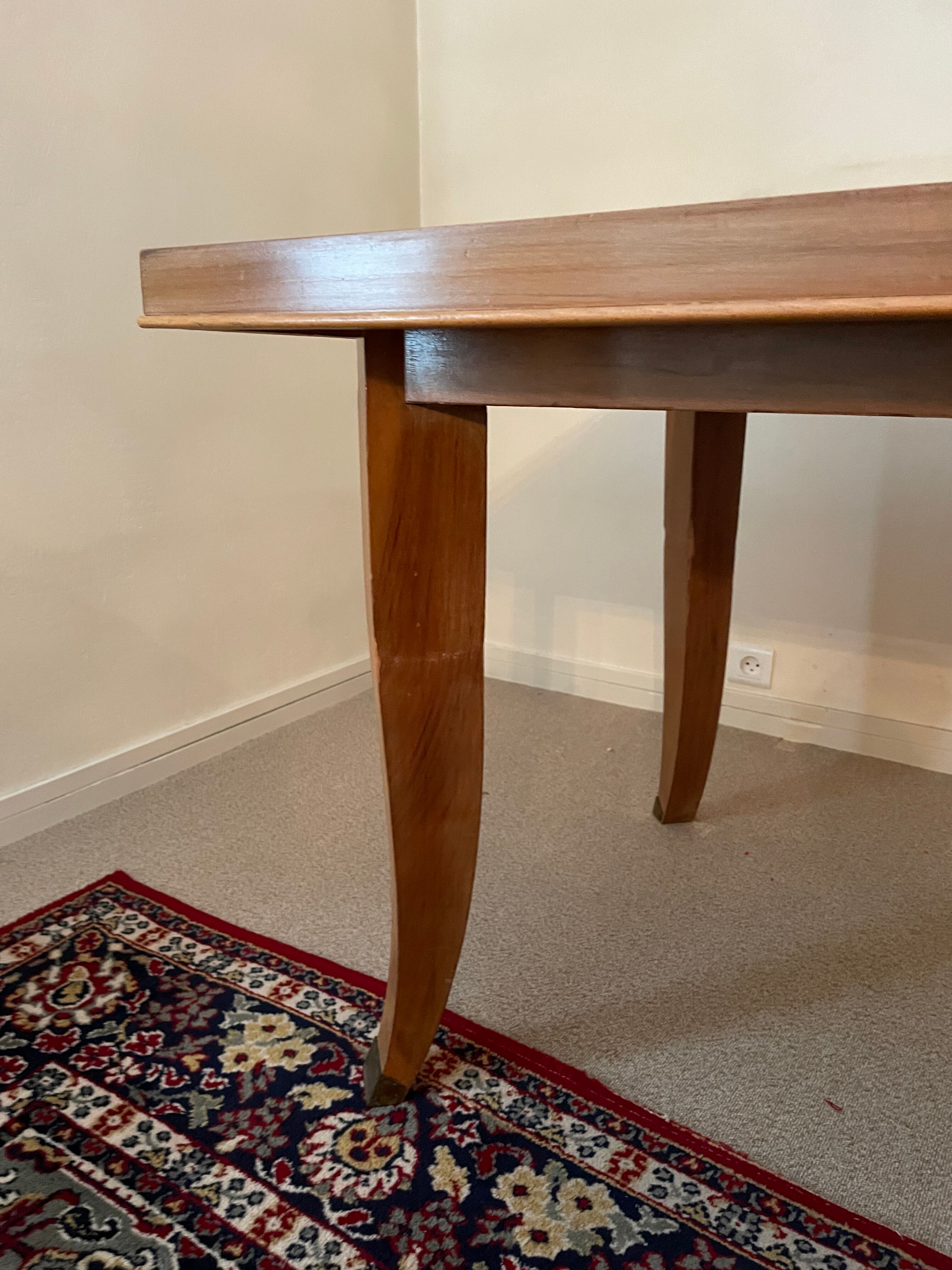 Dining table walnut art deco