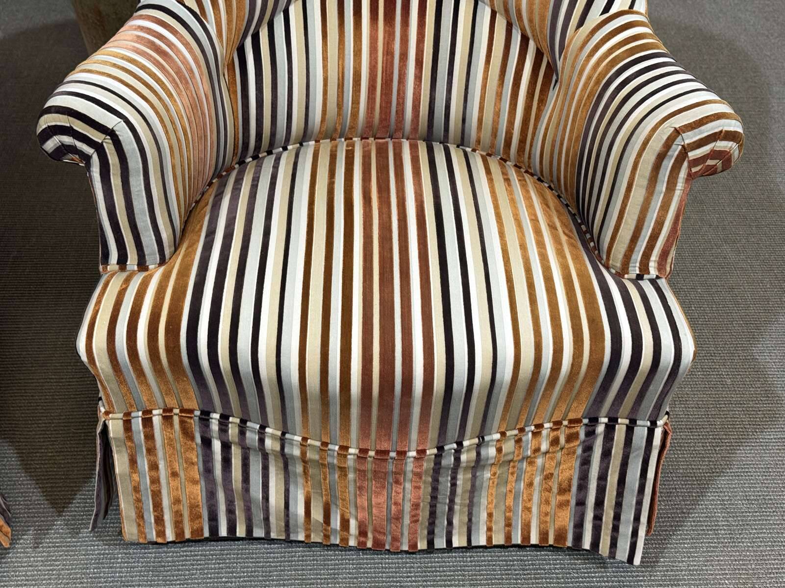 Pair of Napoleon III style crapaud armchairs - work from the 1950s