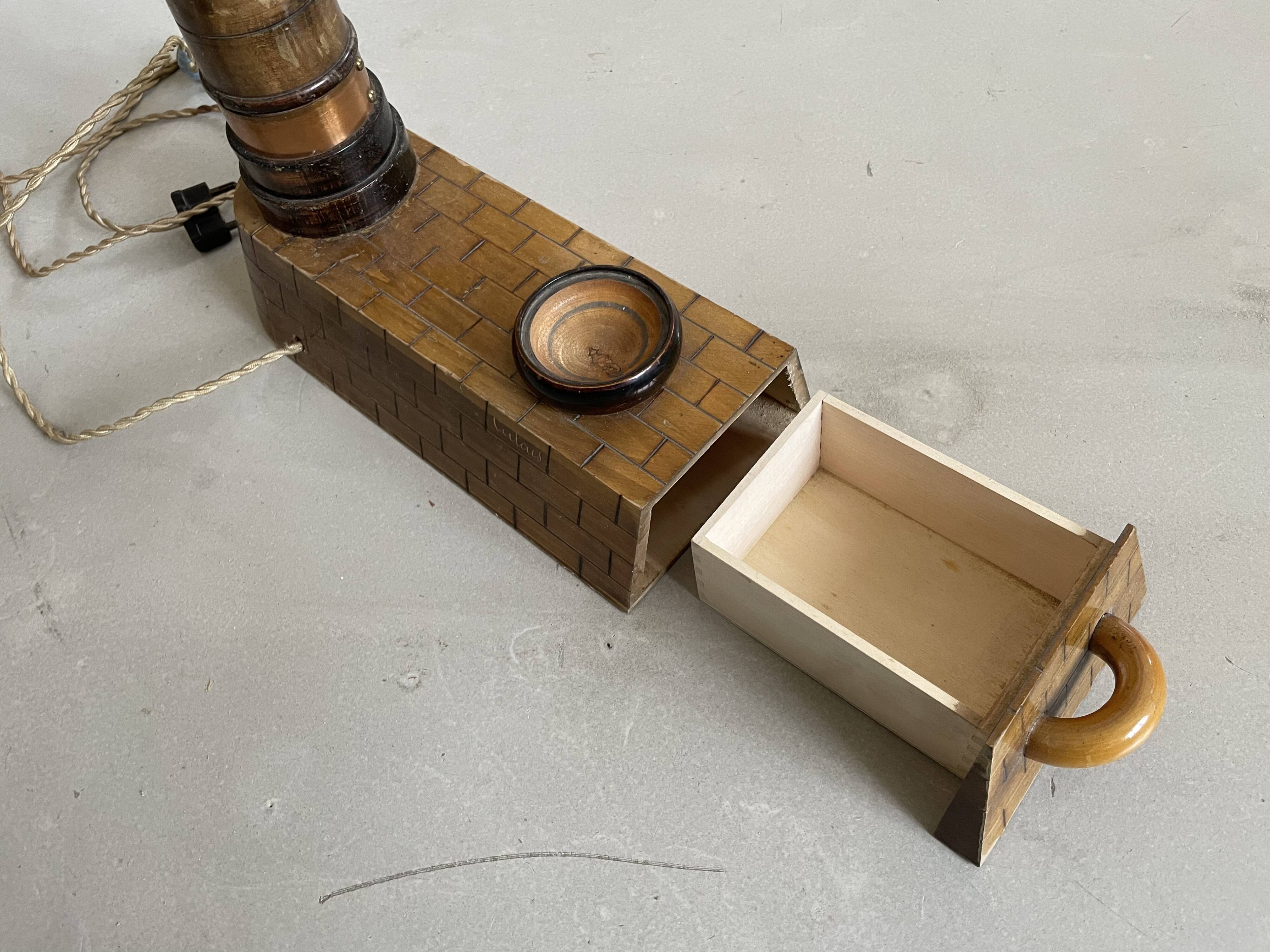 Souvenir lighthouse lamp from Calais in wood