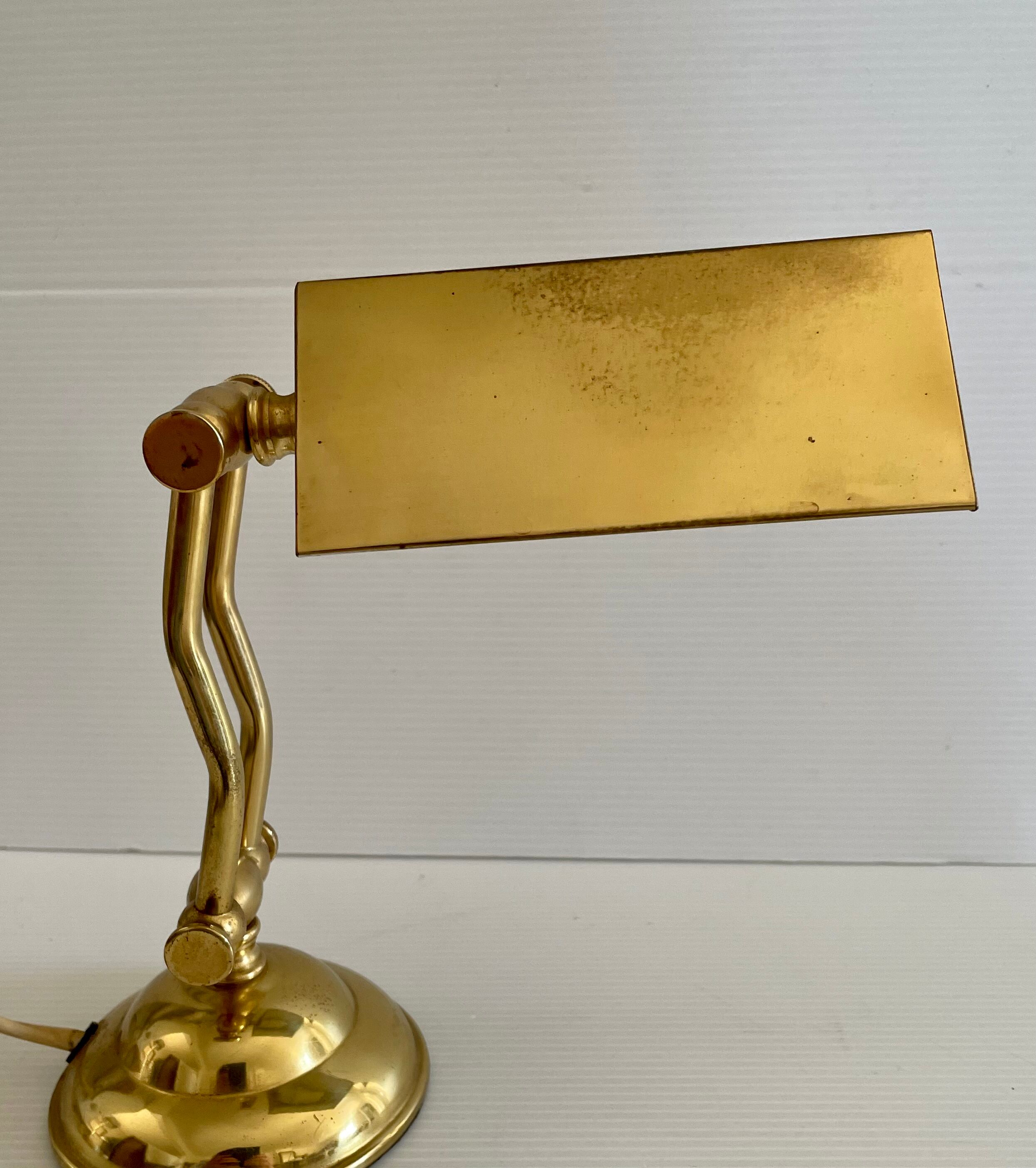 Lampe d’appoint en laiton