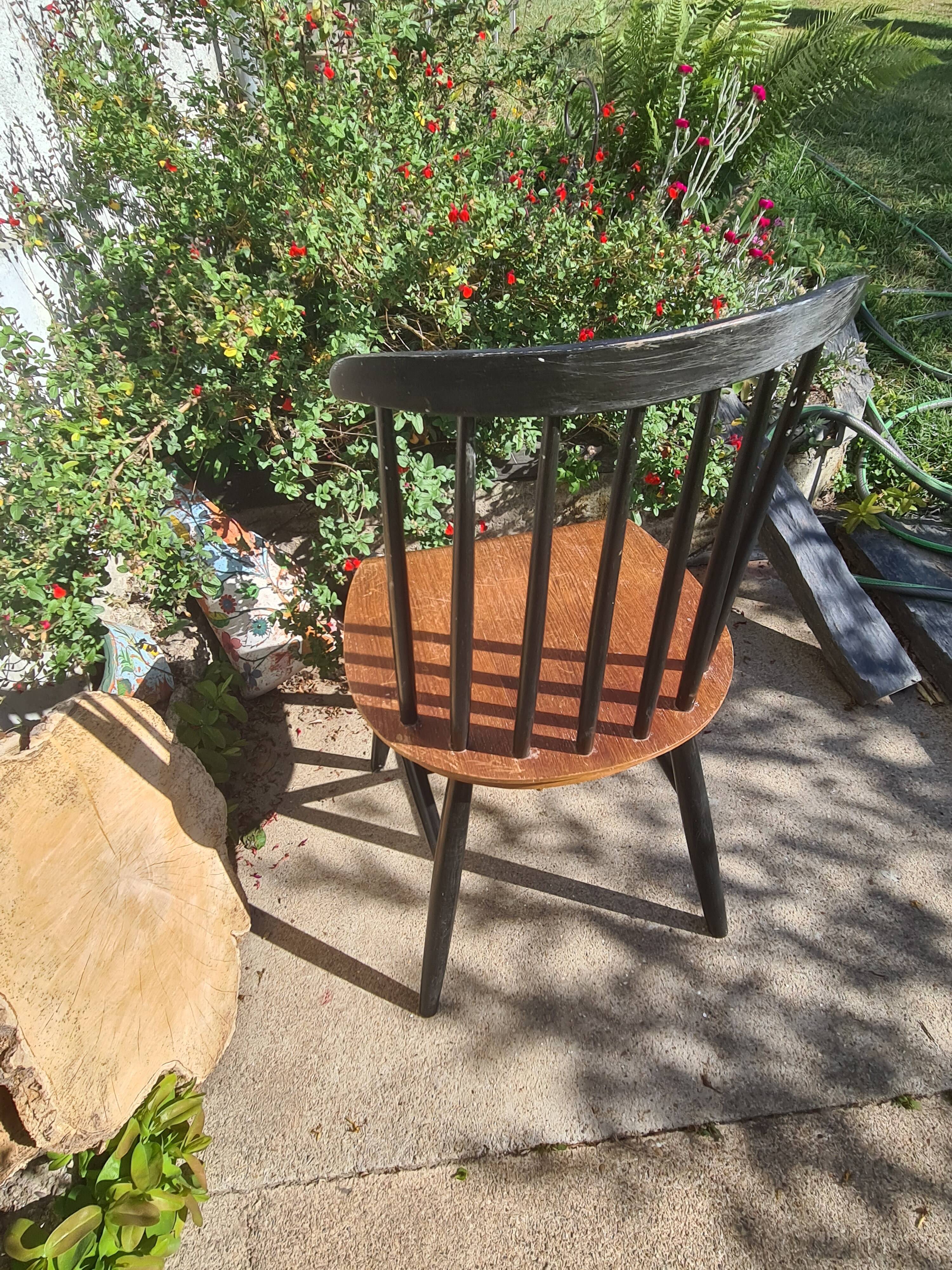 Fanett chair by IImari Tapiovaara