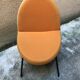 Chaise 771 modèle langue de Joseph André Motte, Steiner