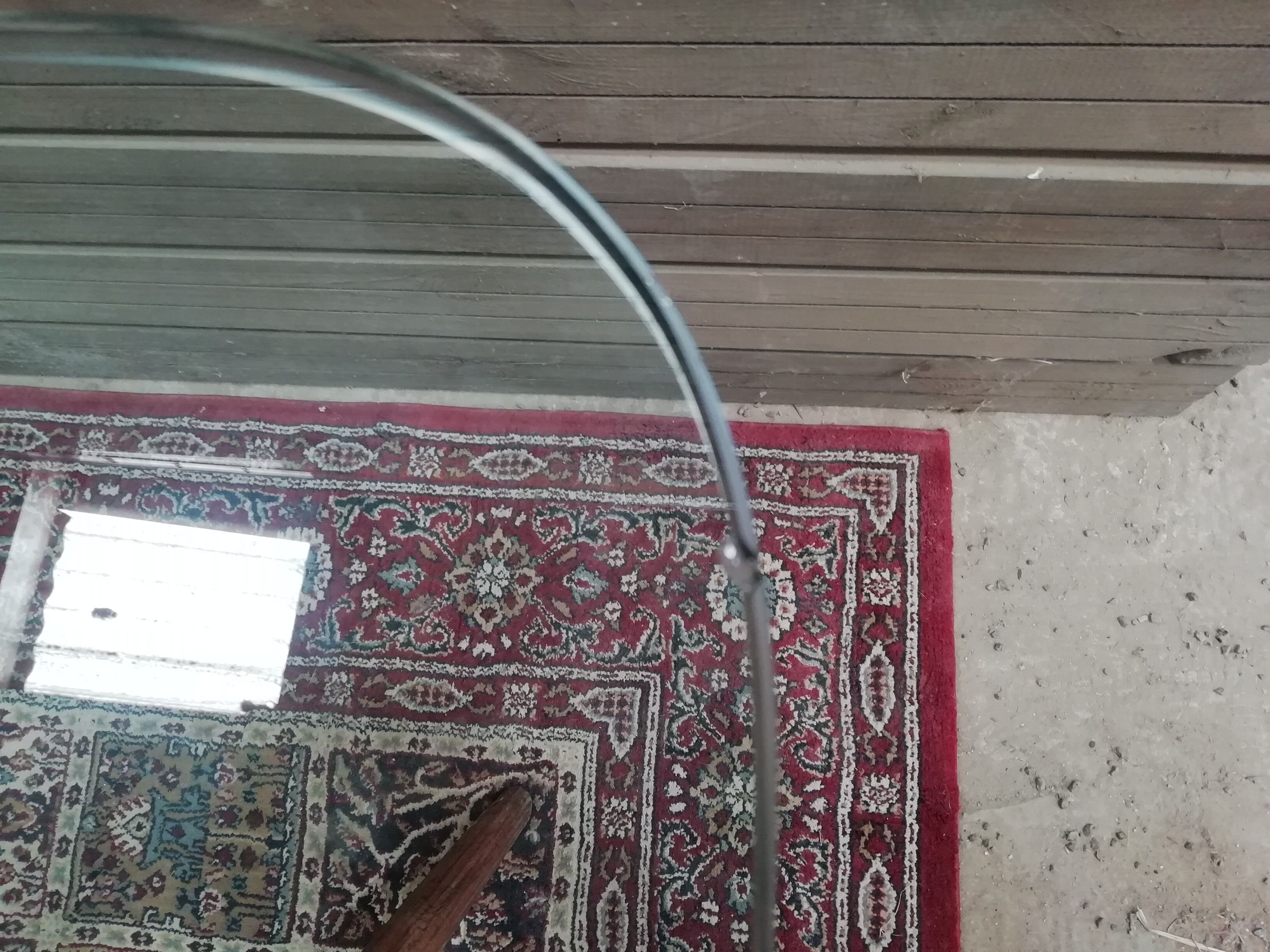 Table foot "branch" on glass