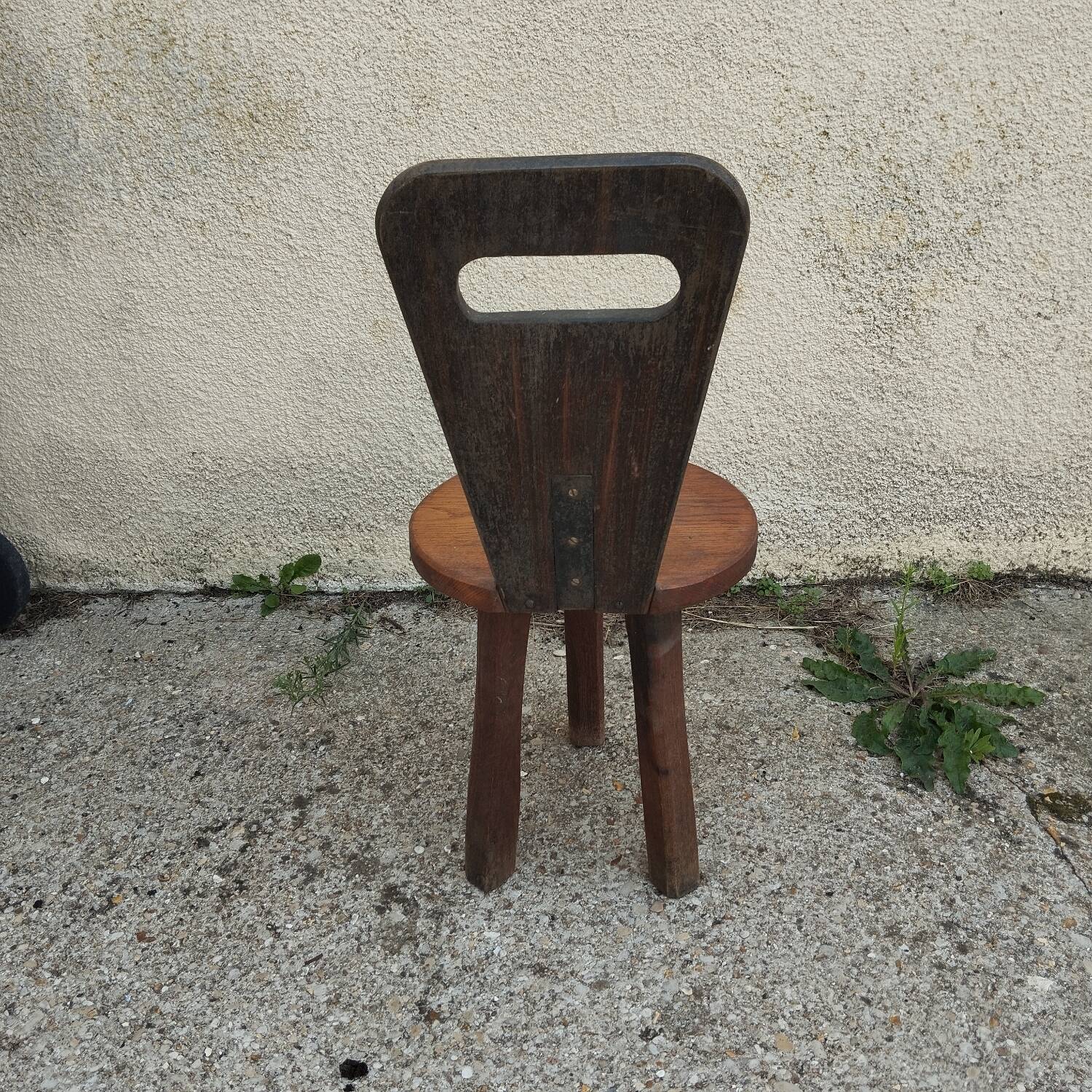 Brutalist tripod chair