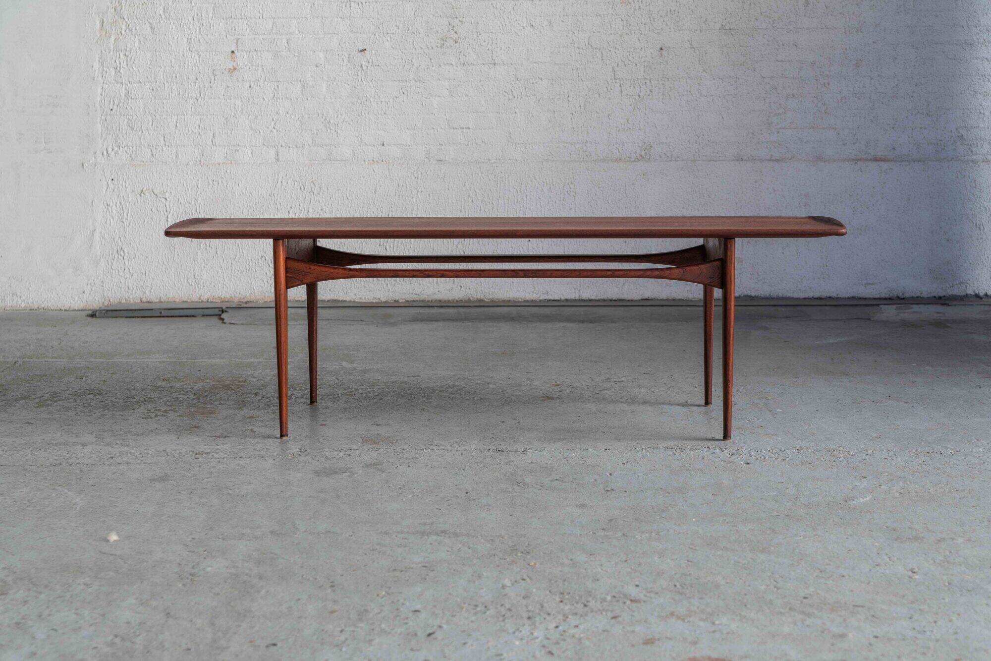 Table basse 'FD 503' par Tove et Edvardt Kindt-Larsen