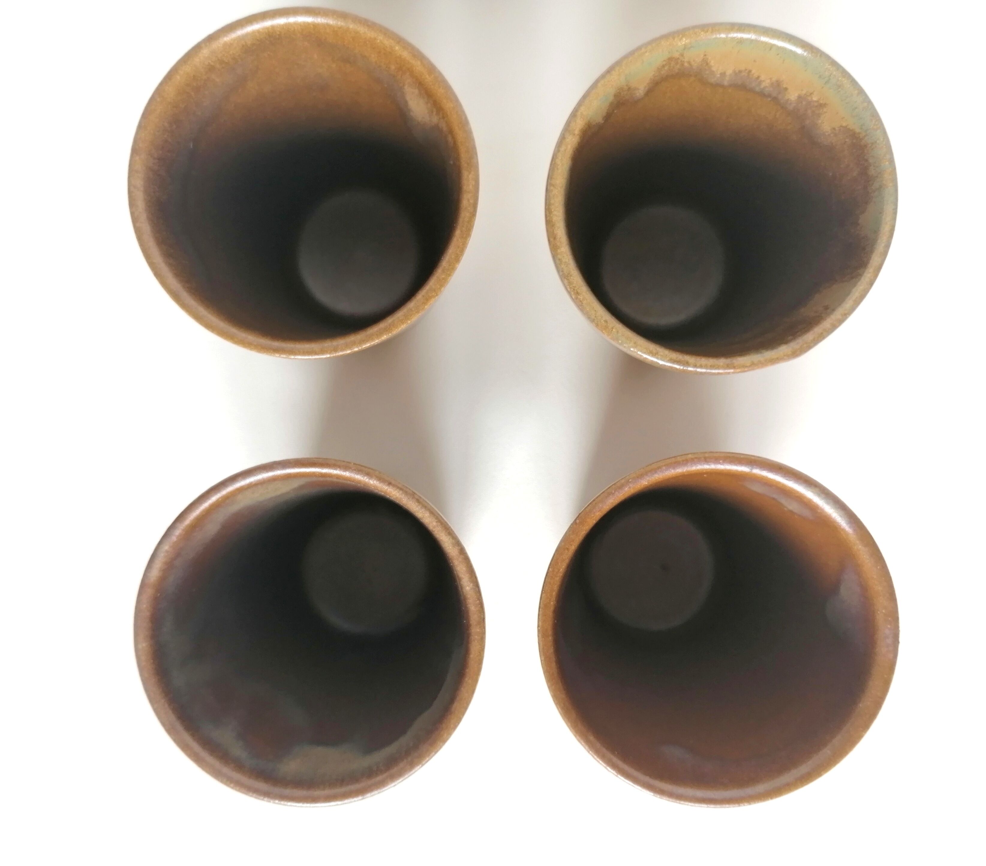 Lot 4 Digoin sandstone cups