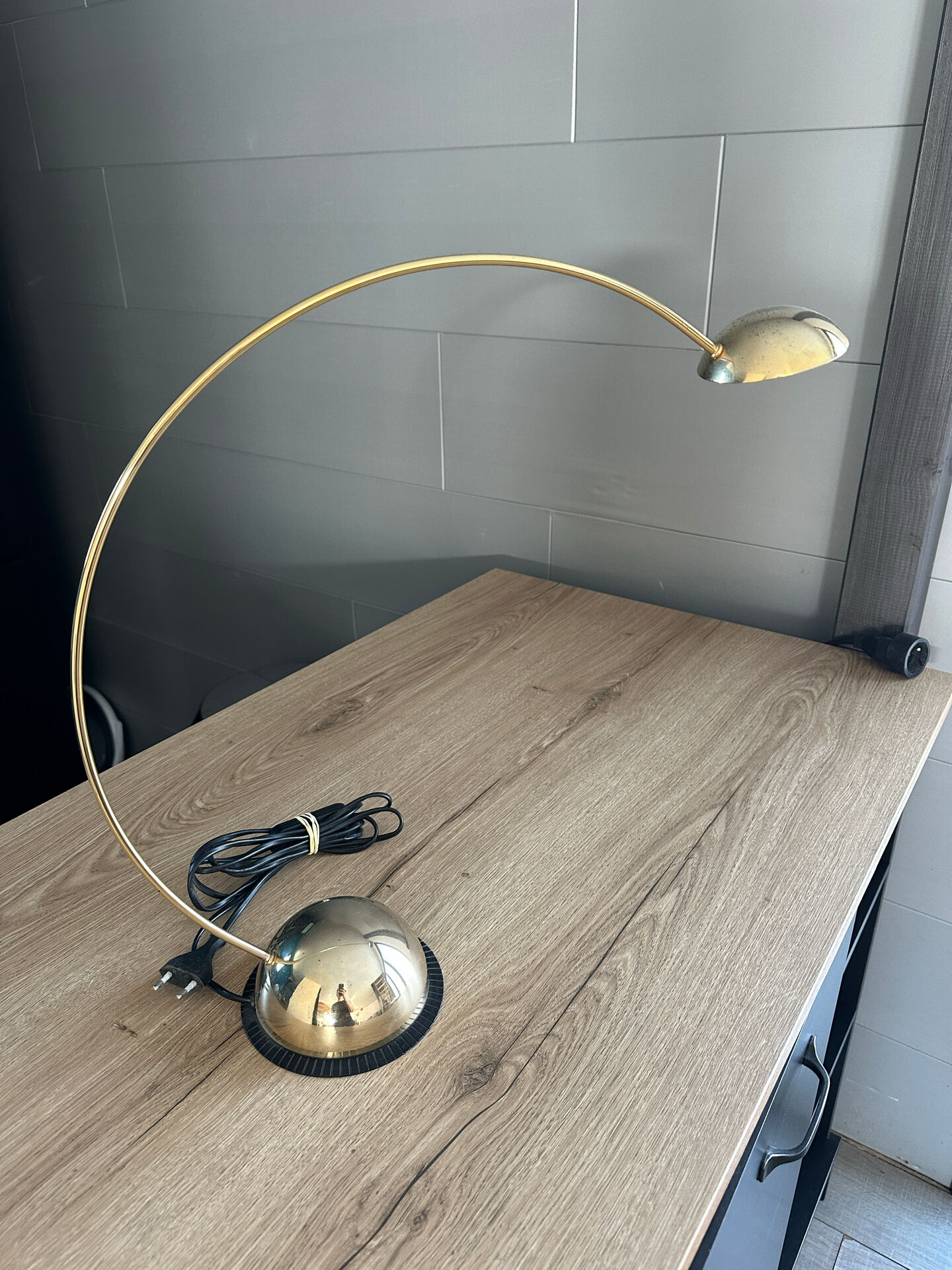 Arc Vintage Desk Lamp Vrieland Design Brass – Bauhaus Style