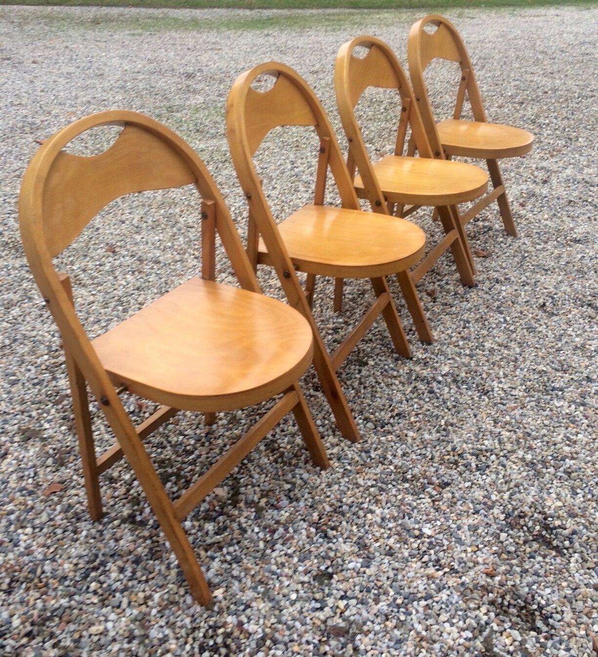 Set of 4 folding chairs Thonet 751