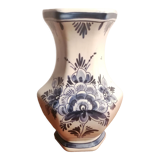 Vase en faillance époque XX ème signé Delft