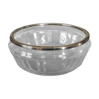 Old saladier in crystal or faceted glass and strapping in silver, hallmark neck