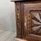 Paire de chevets en bois sculpté, Début XXe siècle