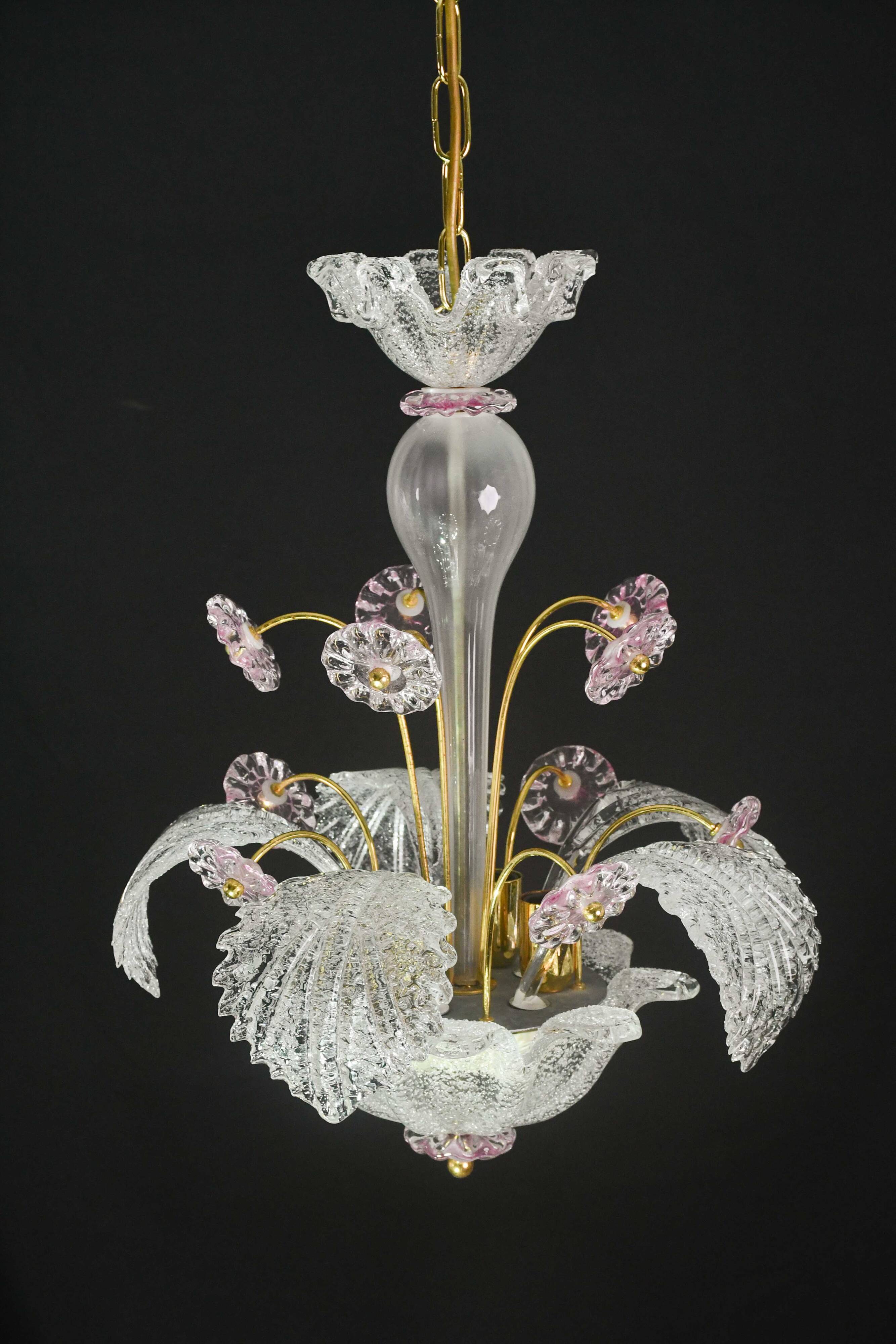 vintage Venetian chandelier, pink flower Murano glass, 1970s