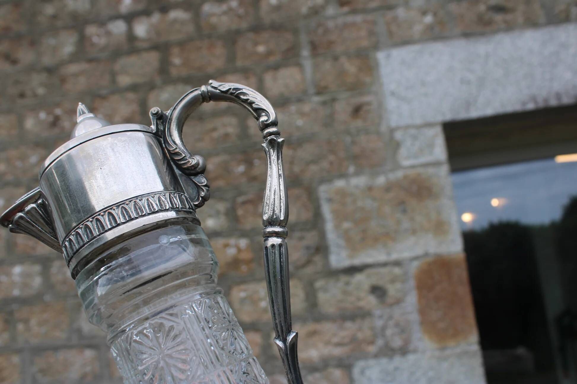 Antique pressed glass and silver-plated jug – Decorative wine pitcher H30 cm