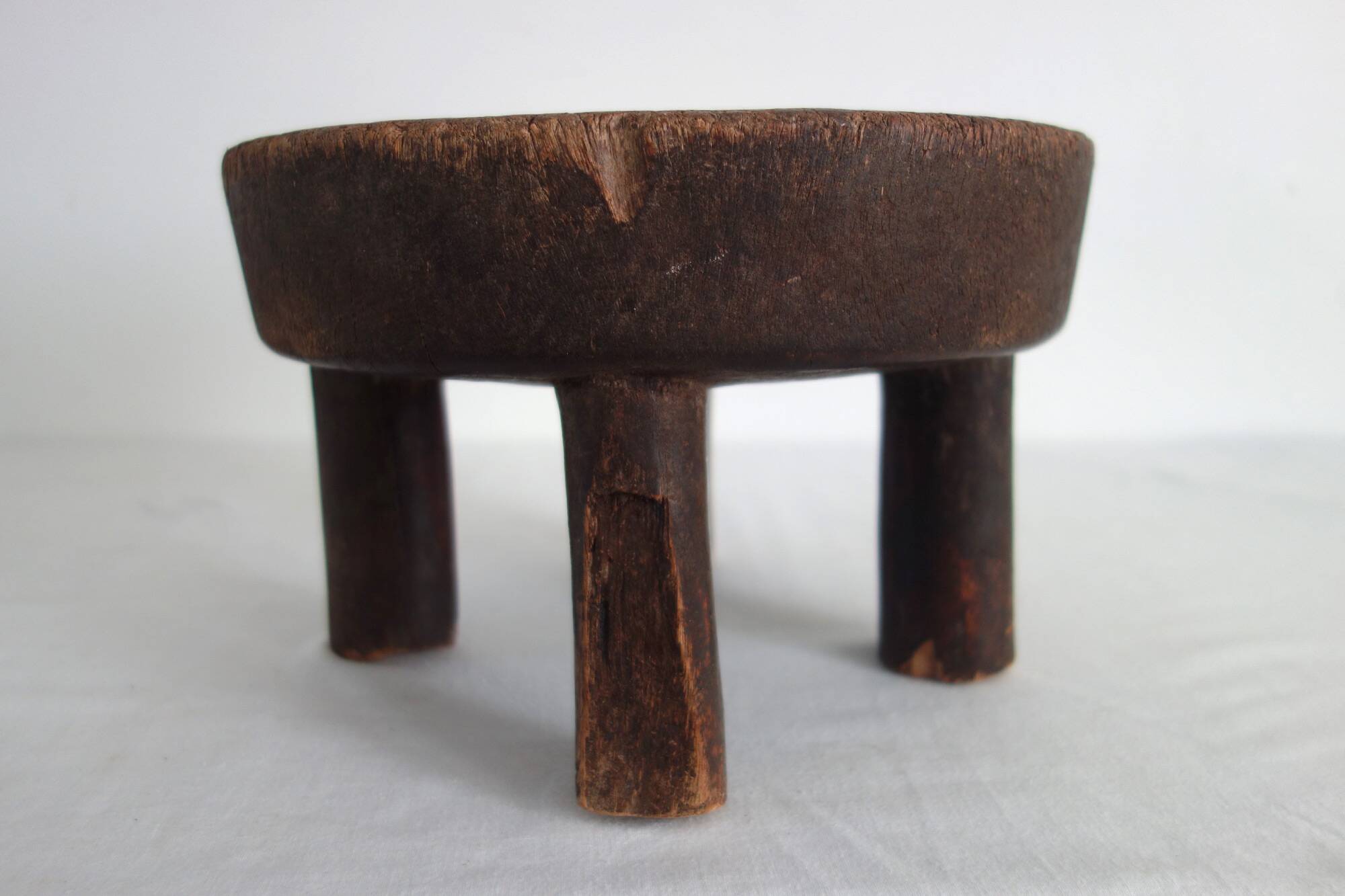 Tabouret Africain ancien en bois baoulé, Côte d'Ivoire