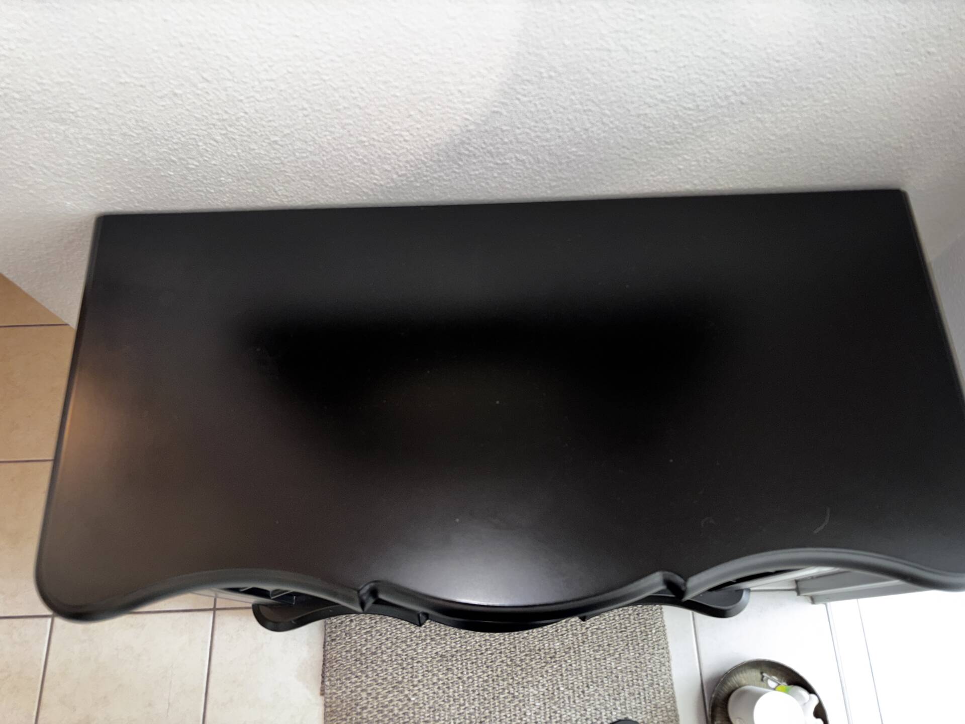 Dresser and its mirror
