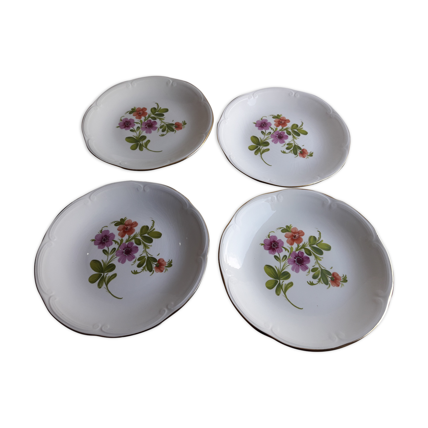 4 plates of earthenware gien model Anemones diam 23.5 cm