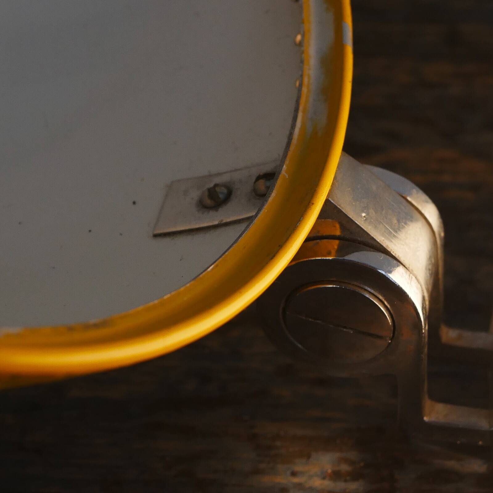 Rare Oyster Table Lamp - 1970s Candle Production - Studio Arké Design