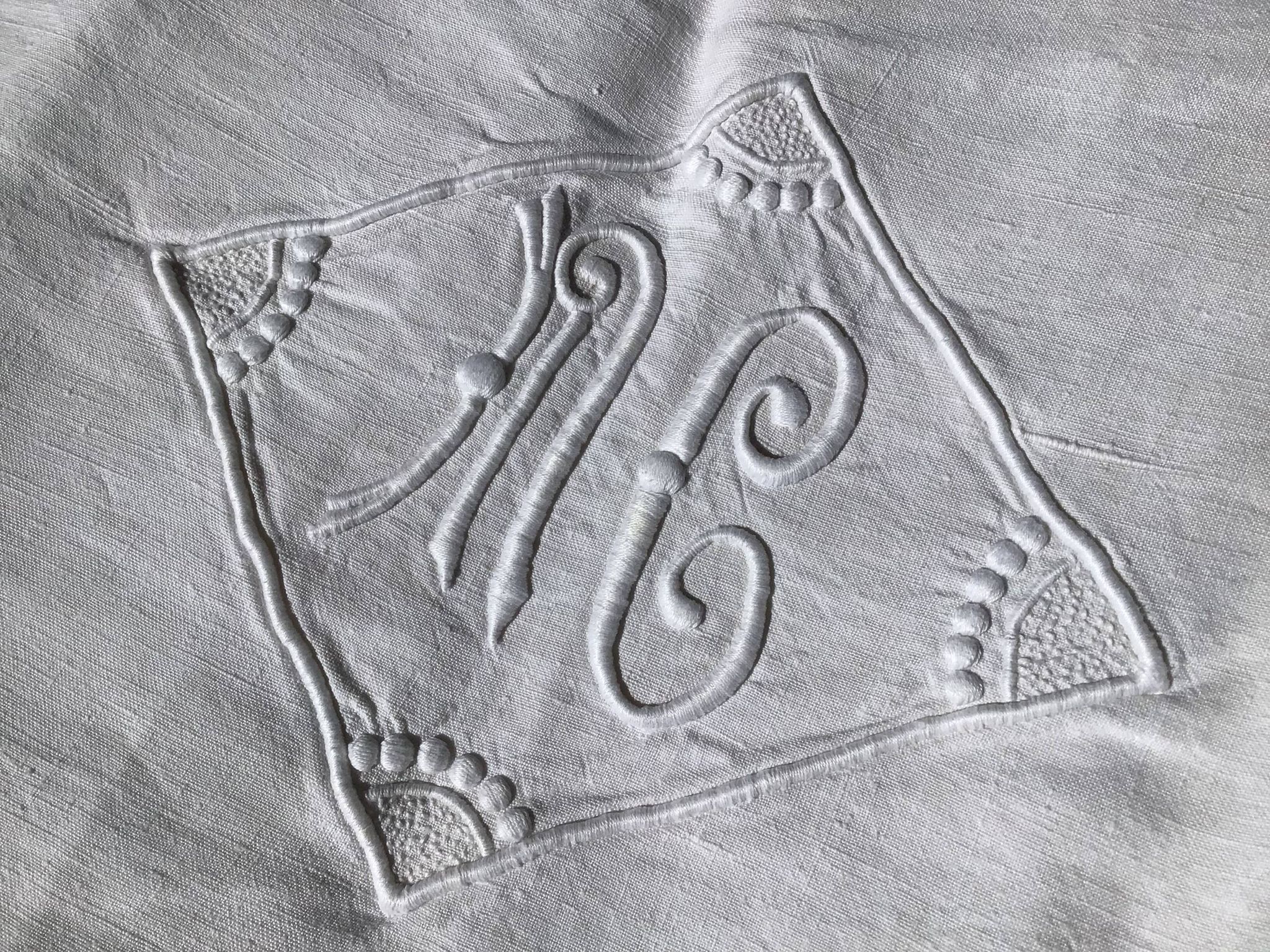 Drap 2 places monogramme MC
