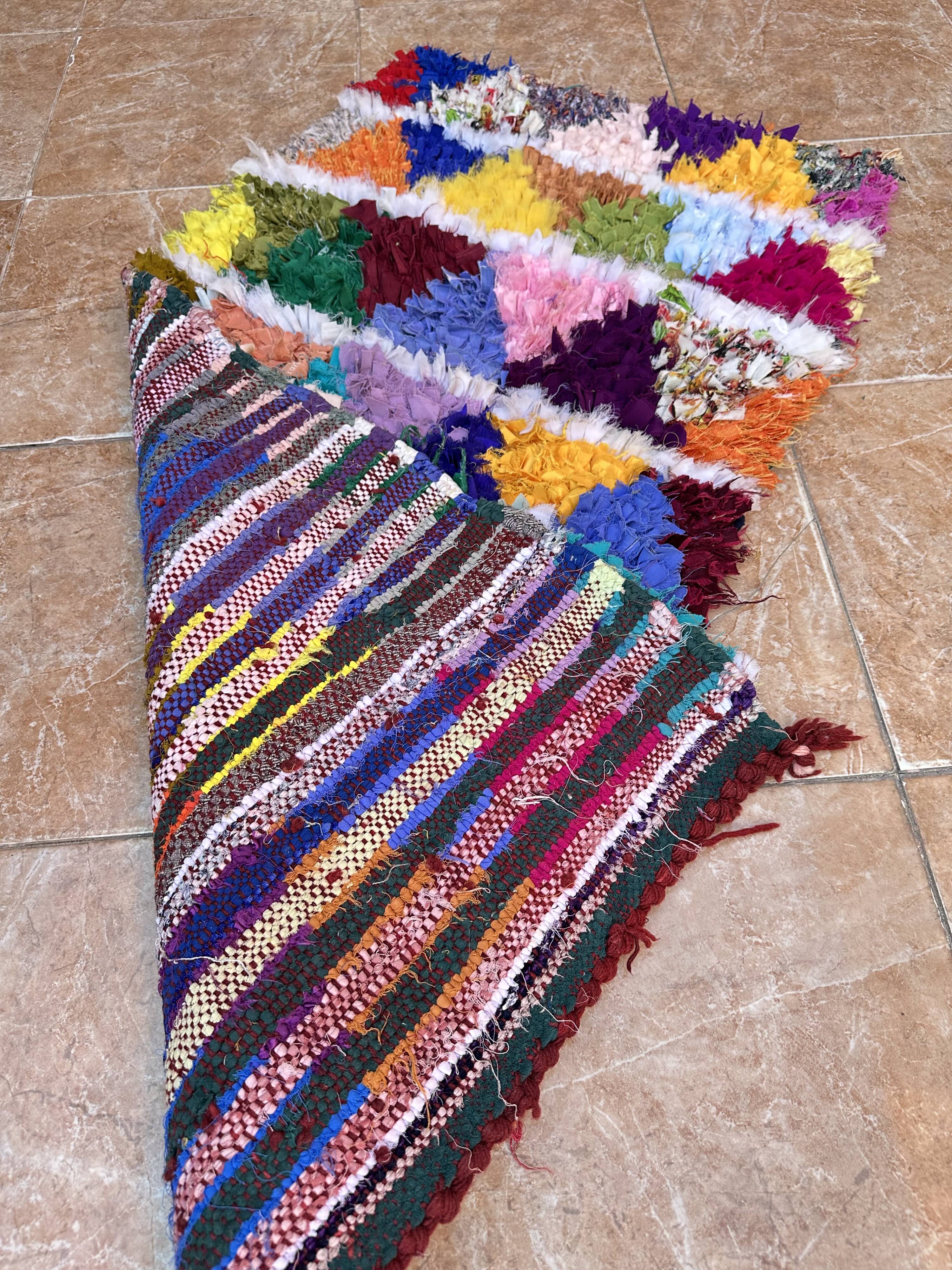 vintage boucherouite rug; berber boucherouite rug 120 cm x60 cm