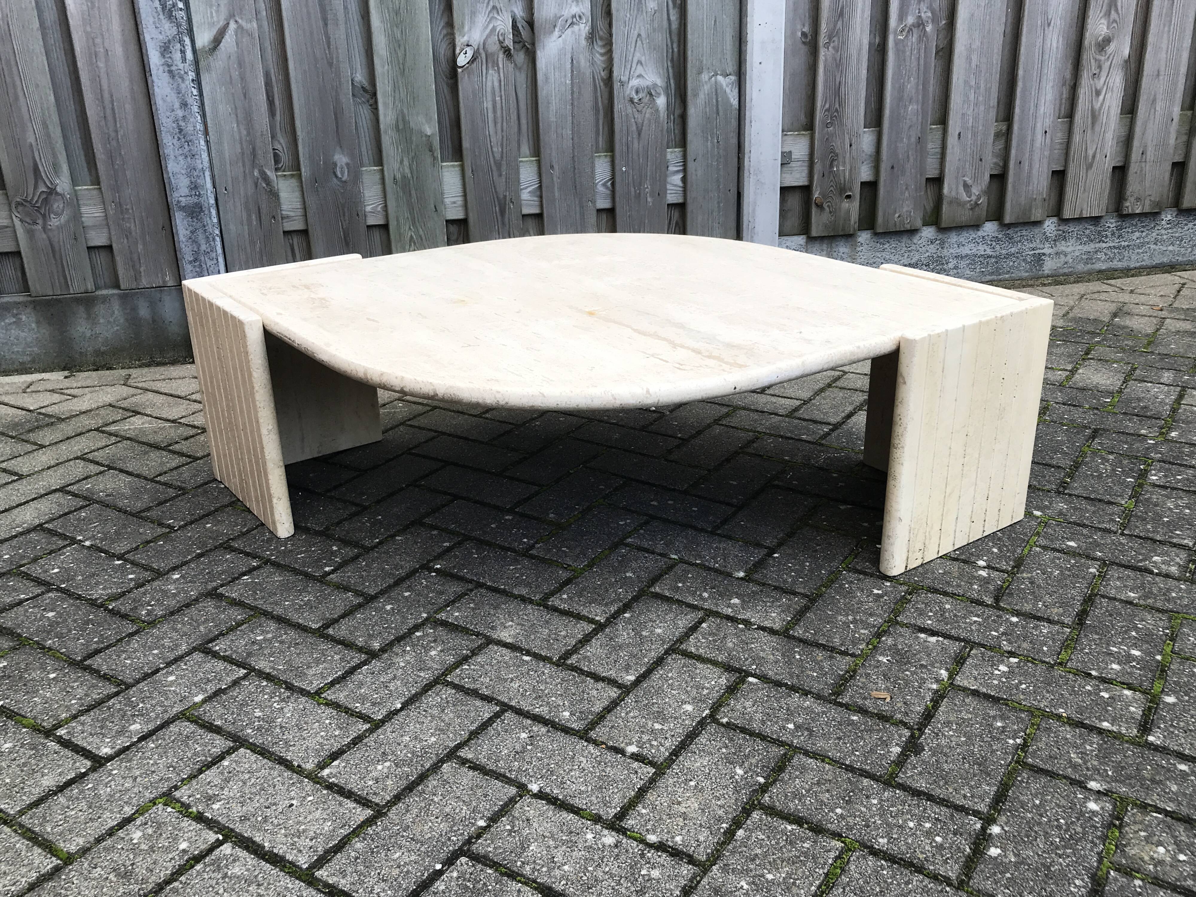 Beige marble coffee table by Roche Bobois, 1970s
