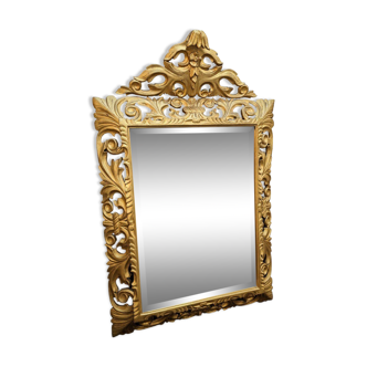 Italian mirror in carved and gilded wood