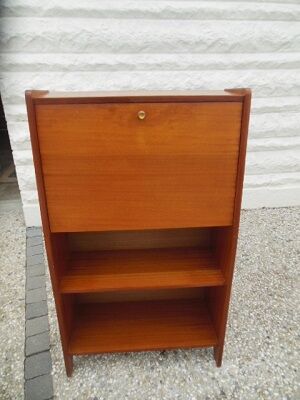 Vintage wing writing desk 1960
