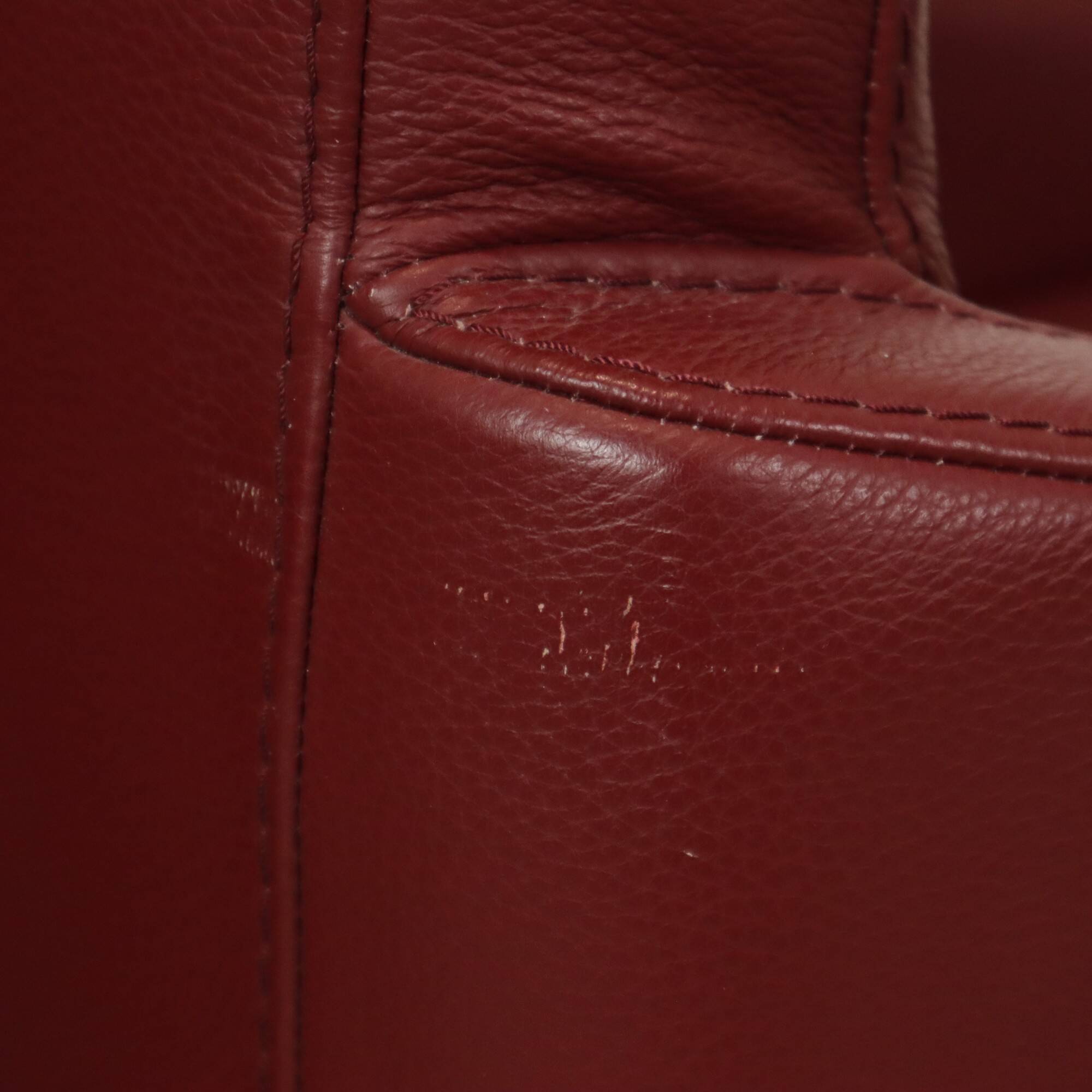 Canapés et fauteuils vintage rouges en similicuir de haute qualité
