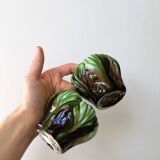 Deux petits cache-pots en majolique française - tasses.