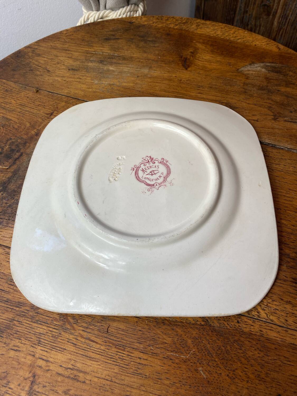 Square plate, ironstone, Medici collection, Longchamps