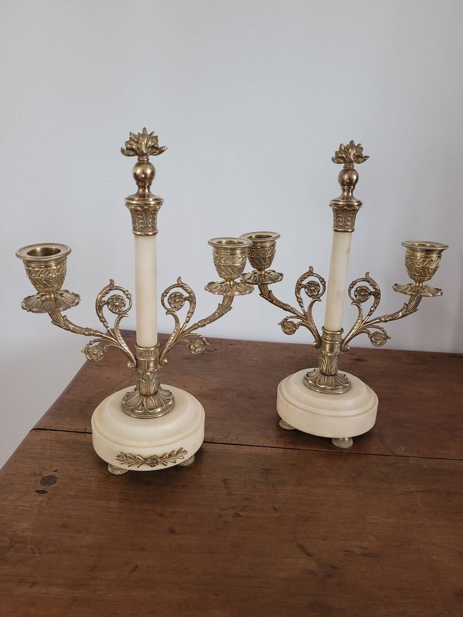 Paire de candélabres / chandeliers Louis XVI