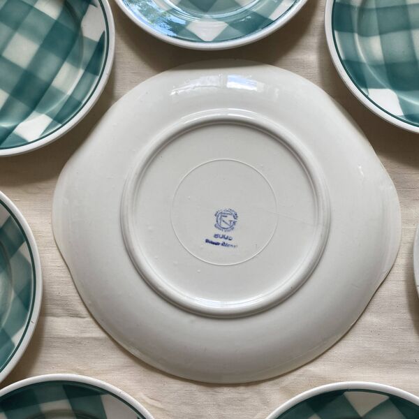 Assiettes  à dessert vichy et plat , années 50-60