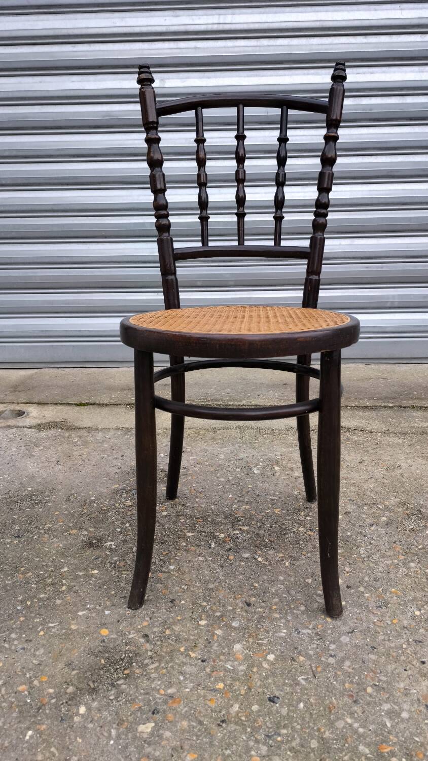 Chaise Mundus de Thonet Vienne Autriche 1925