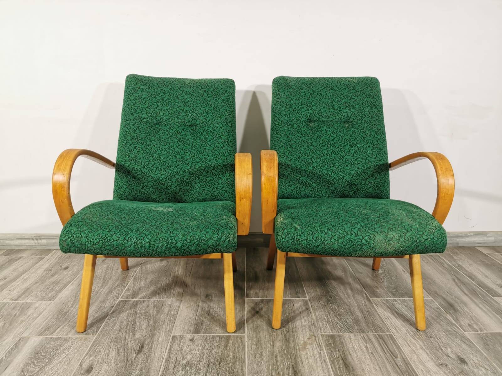 Vintage Armchairs by Jaroslav Smidek, 1960s, Set of 2
