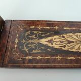 Extendable wooden bookhouse