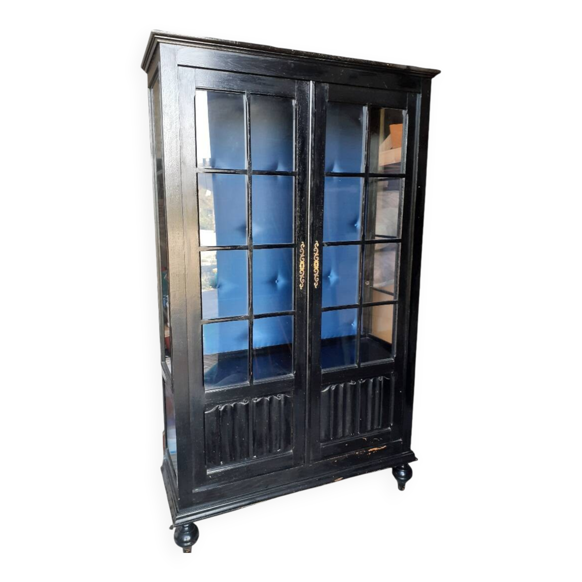 Antique display cabinet