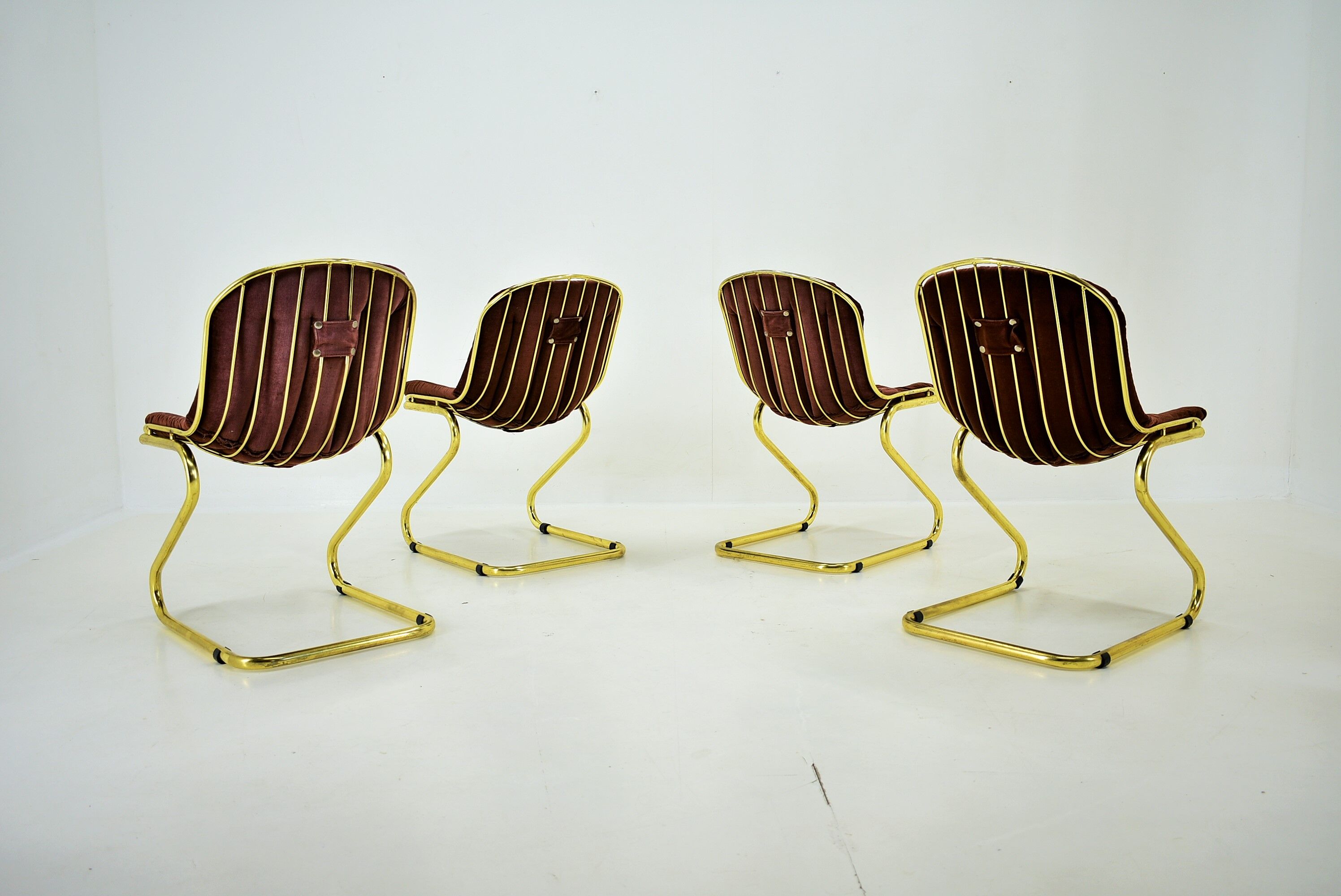 Midcentury set of four dining chairs, italy, 1970s