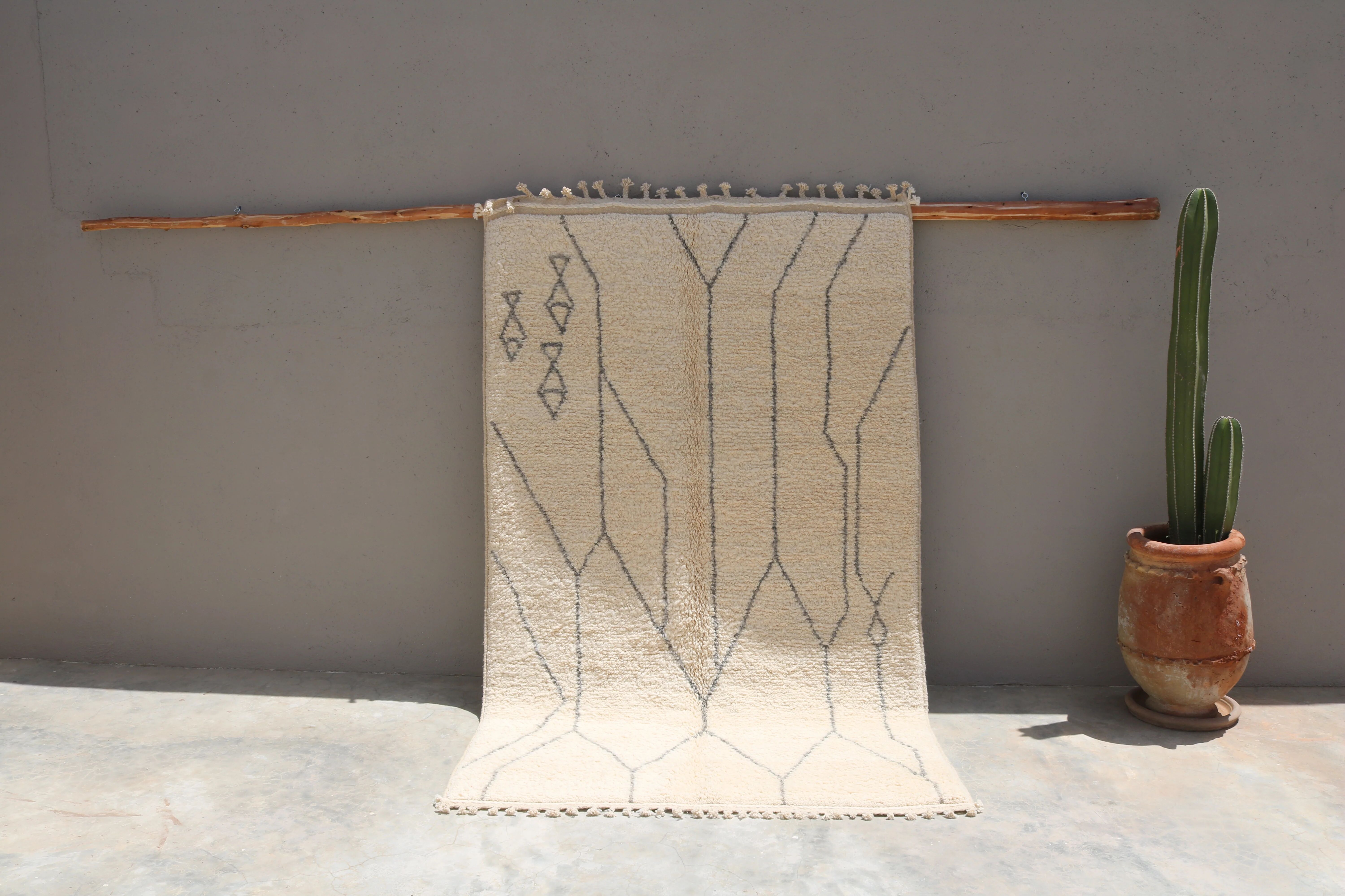 Tapis Beni Ouarain, 250 x 150 cm - AZ838