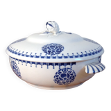 St Amand tureen