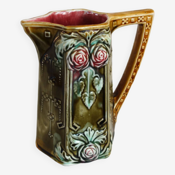 Old art nouveau pitcher in Onnaing slip