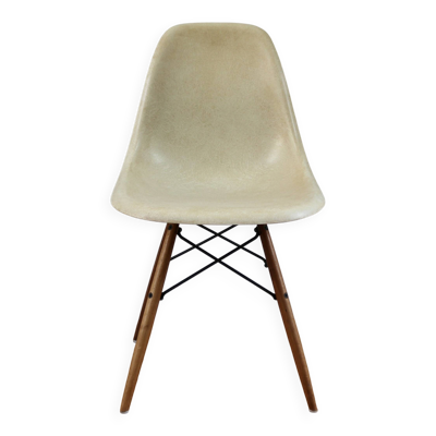 Chaise Eames DSW Herman Miller Mobilier International 1960