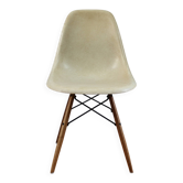 Eames DSW chair vintage Herman Miller International Furniture 1960