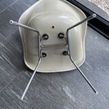 Dax armchair design Charles & Ray Eames, Herman Miller edition