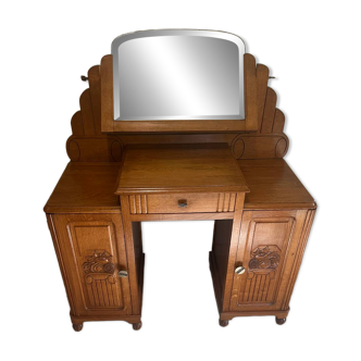 Art Deco hairdresser