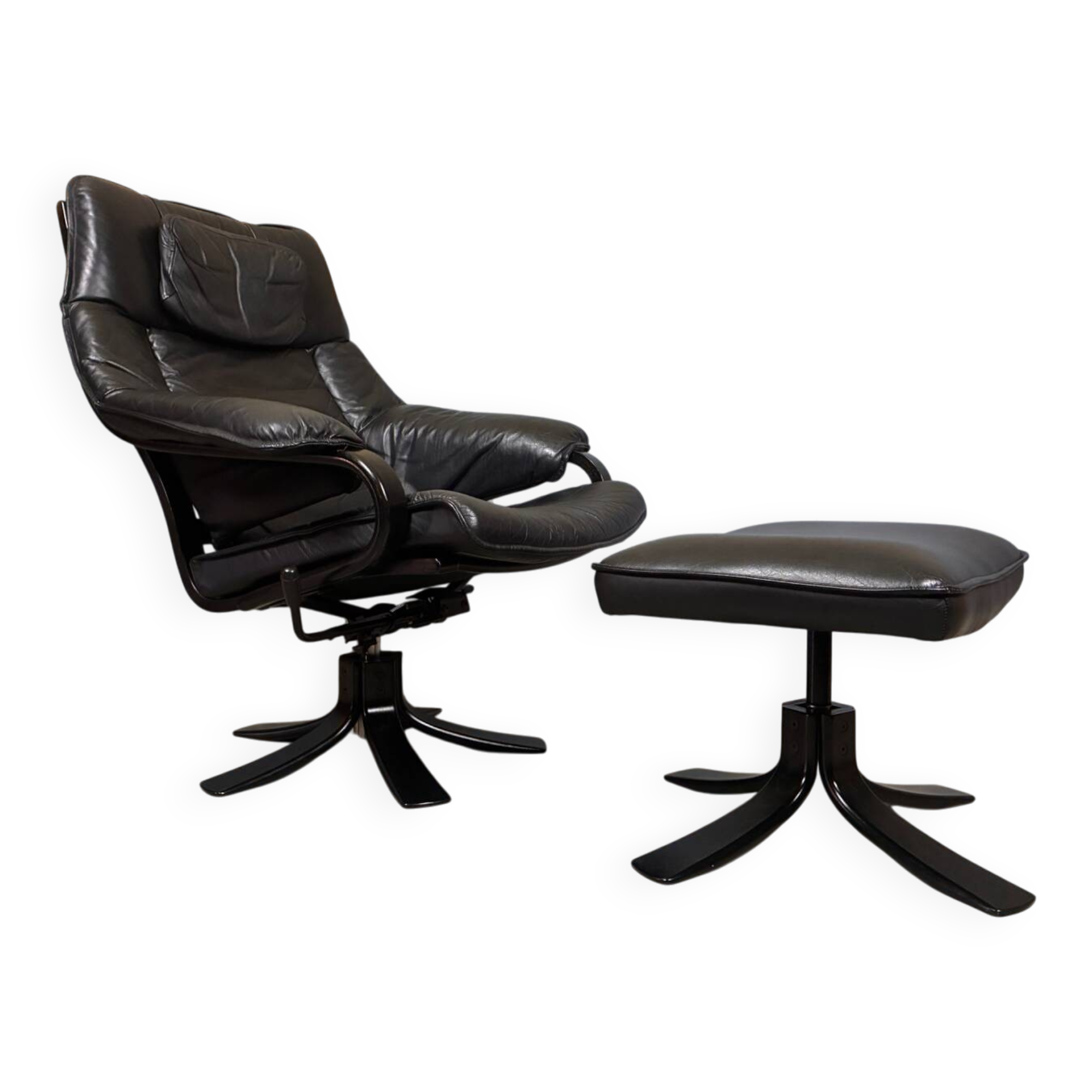 Fauteuil pivotant Skalma avec repose-pieds design danois