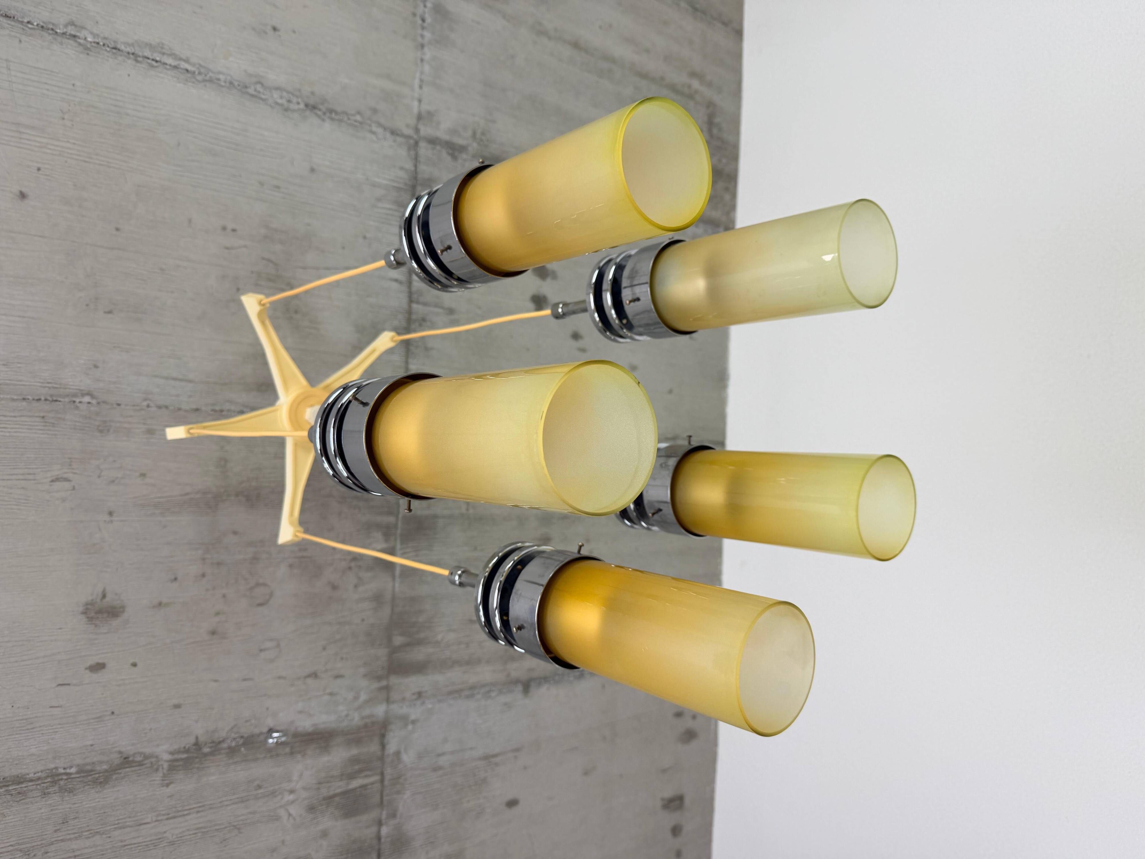 Suspension icon with 5 lamps, "Space Age" style from the 70s.