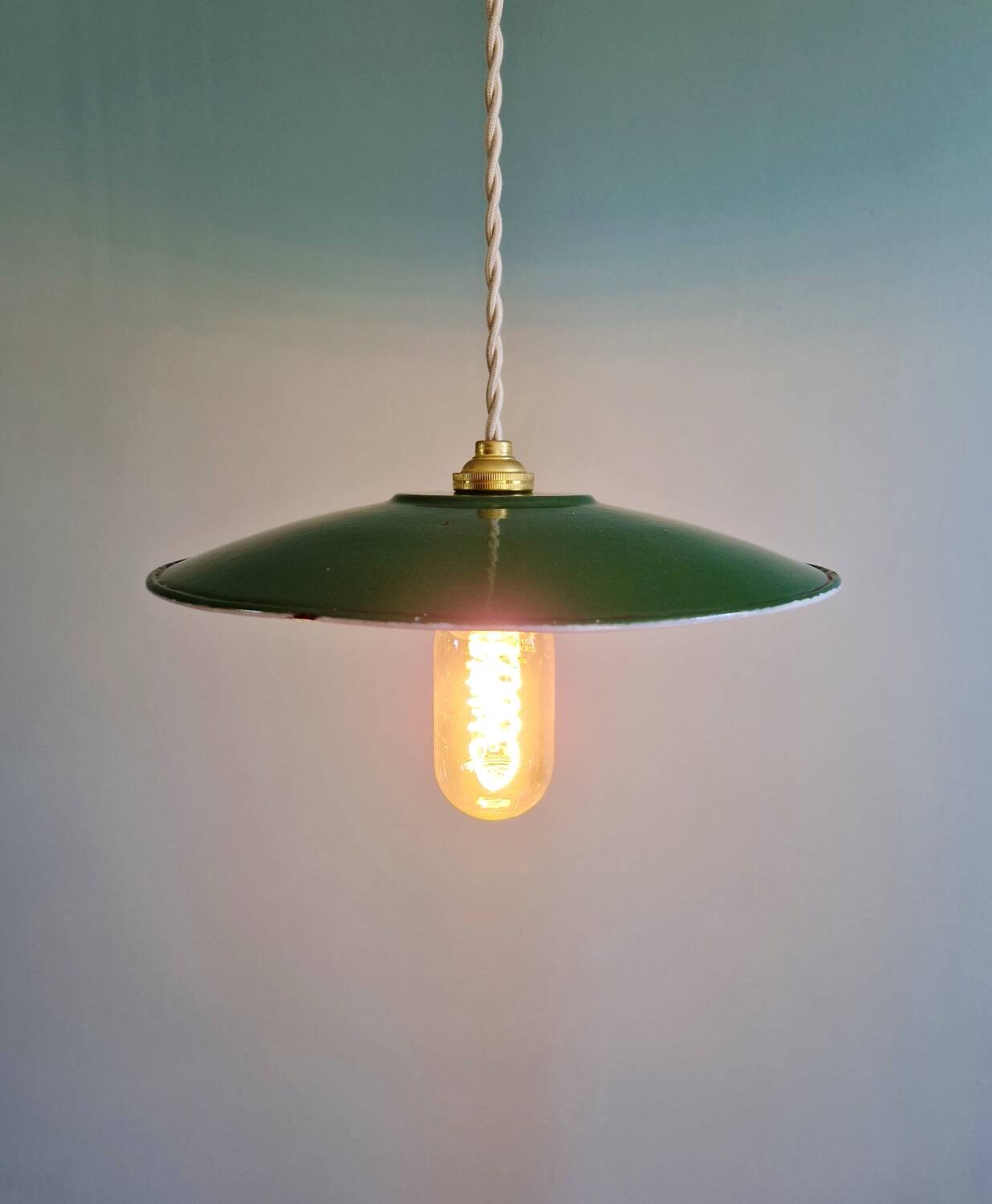 Industrial suspension in green enamelled sheet metal (7 available)