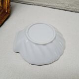 Shell pocket emptier
