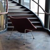 Artifort Oyster chair